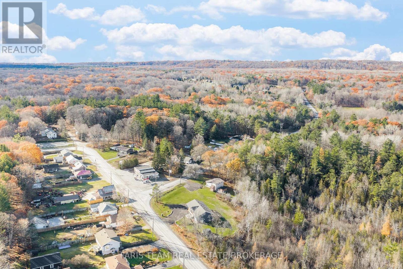 1074 Lafontaine Road, Penetanguishene, Ontario L9M 1P9 - Photo 47 - S12565484