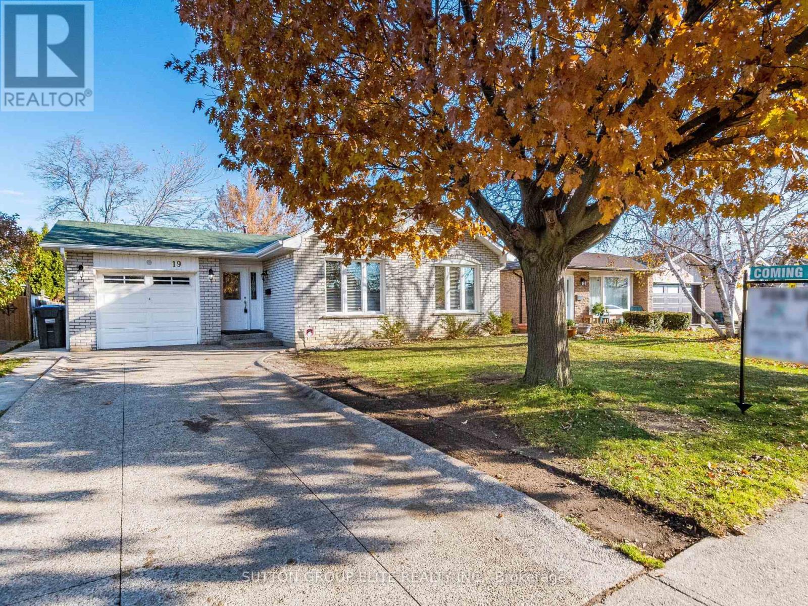 19 GLENFOREST ROAD, Brampton, Ontario