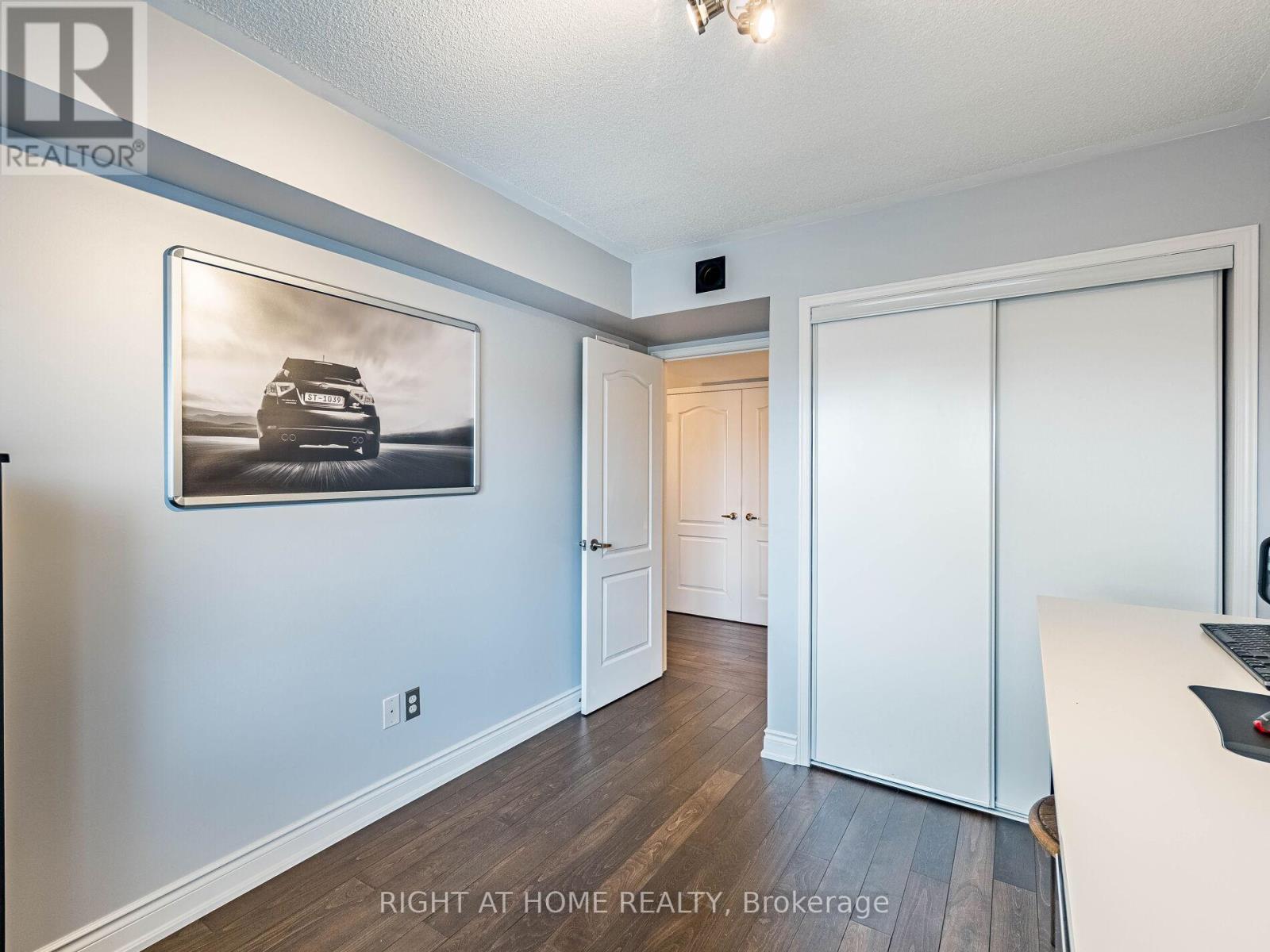 9 - 19 Hays Boulevard, Oakville, Ontario  L6H 0H8 - Photo 27 - W12565404