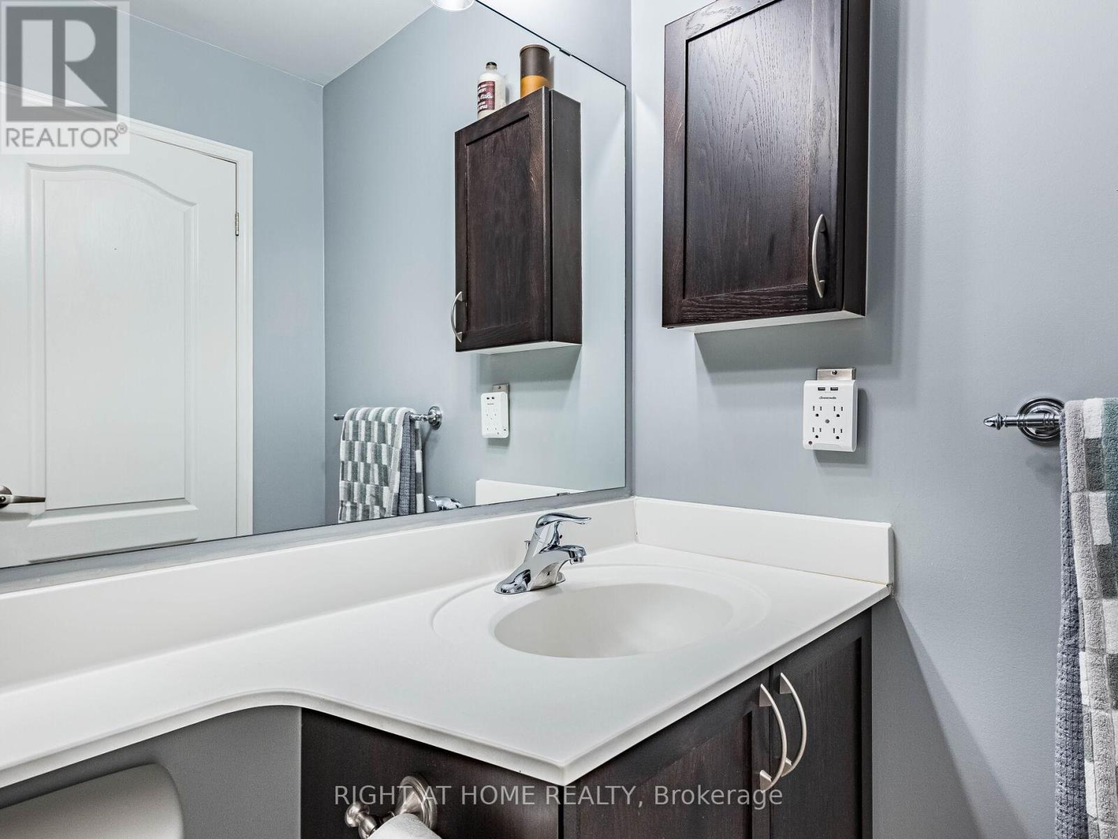 9 - 19 Hays Boulevard, Oakville, Ontario  L6H 0H8 - Photo 30 - W12565404