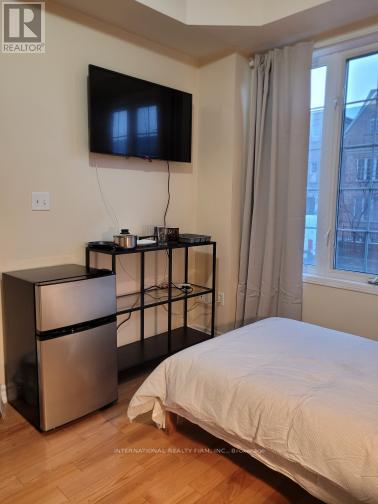 23 Hackett Avenue, Toronto, Ontario  M3J 0C7 - Photo 30 - W12565464