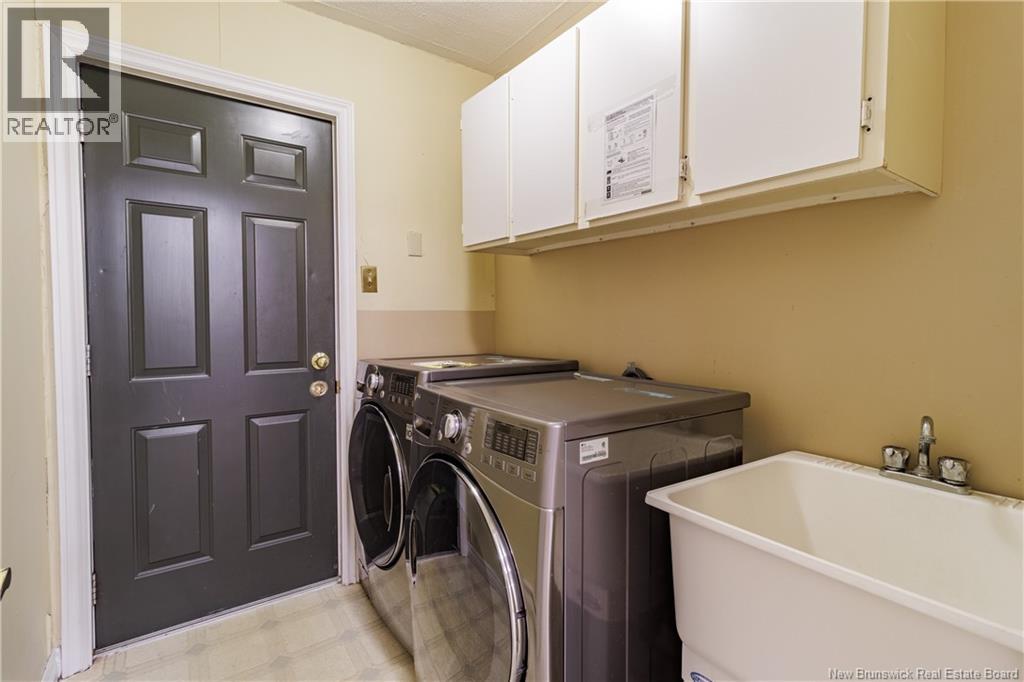 395 Kimble Drive, Fredericton, New Brunswick  E3B 6Y5 - Photo 17 - NB129719