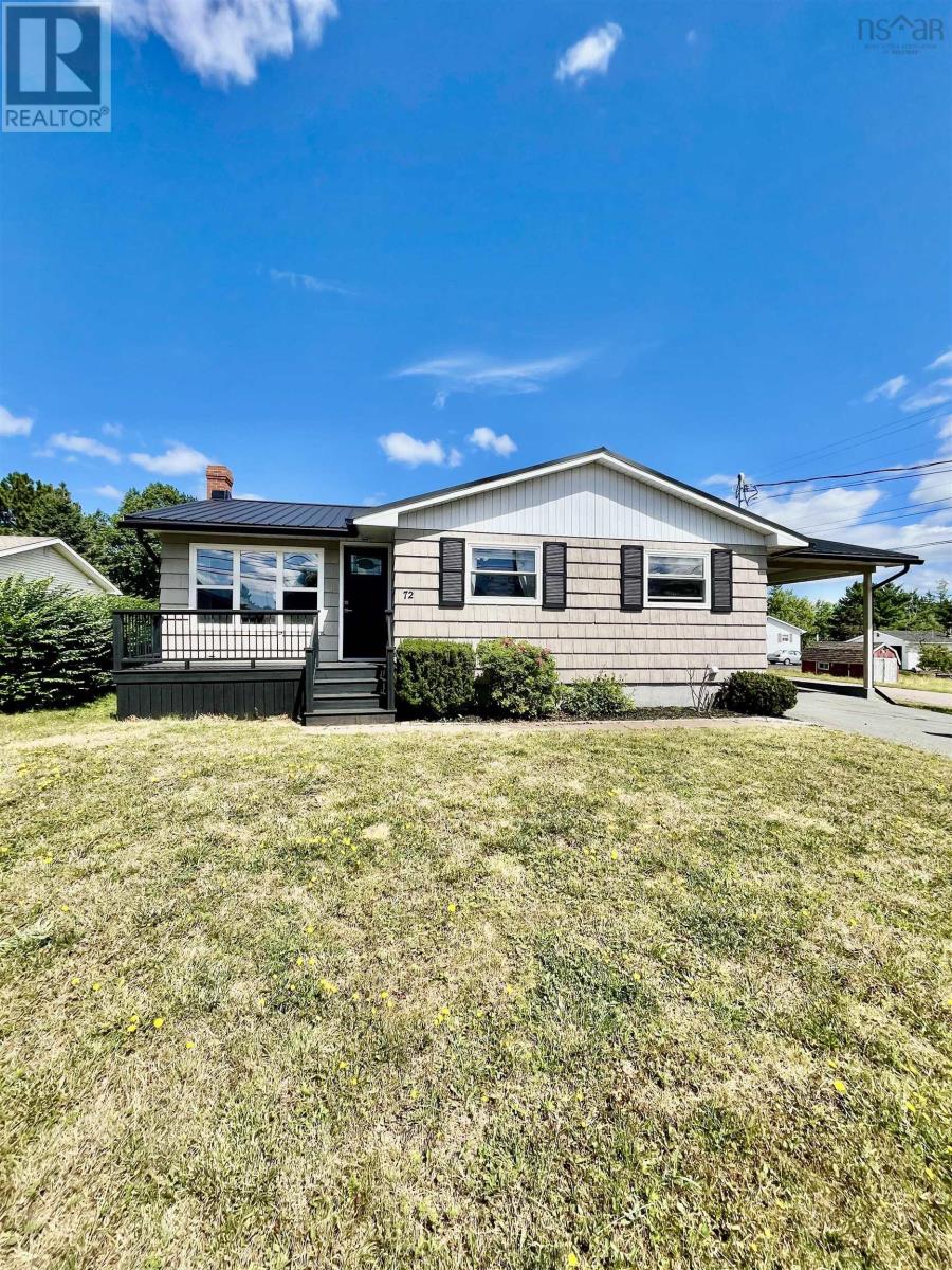 72 Acadia Avenue, Stellarton, Nova Scotia