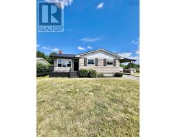 72 Acadia Avenue, Stellarton, Nova Scotia