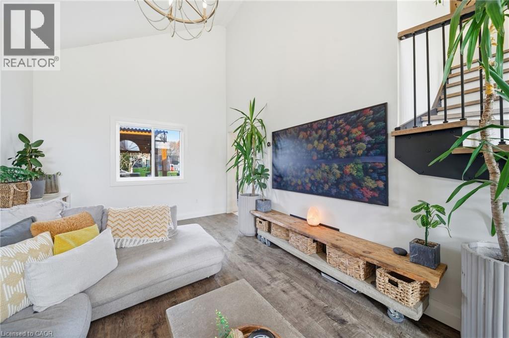 136 Braemar Avenue, Caledonia, Ontario  N3W 2L4 - Photo 7 - 40787632