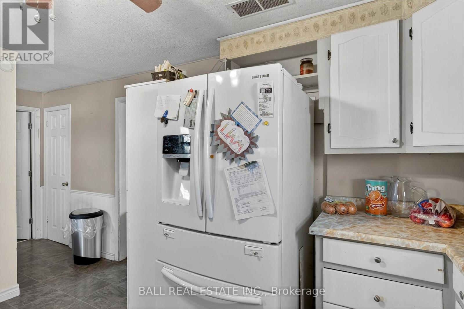 1095 Yankee Line, Selwyn, Ontario K0L 1T0 - Photo 14 - X12565582