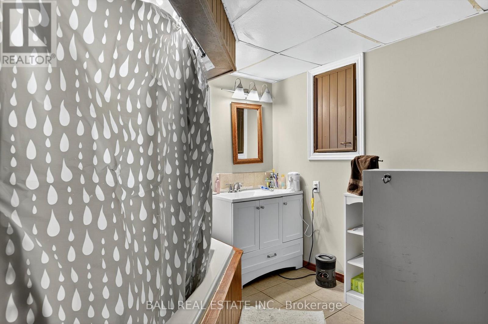 1095 Yankee Line, Selwyn, Ontario K0L 1T0 - Photo 25 - X12565582