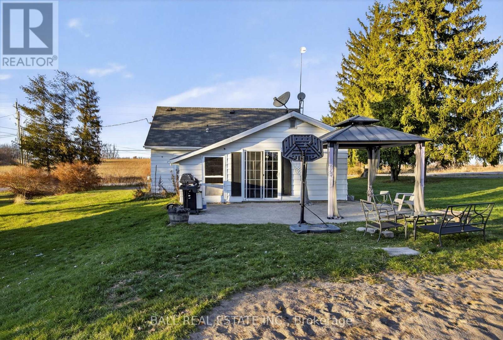 1095 Yankee Line, Selwyn, Ontario K0L 1T0 - Photo 40 - X12565582