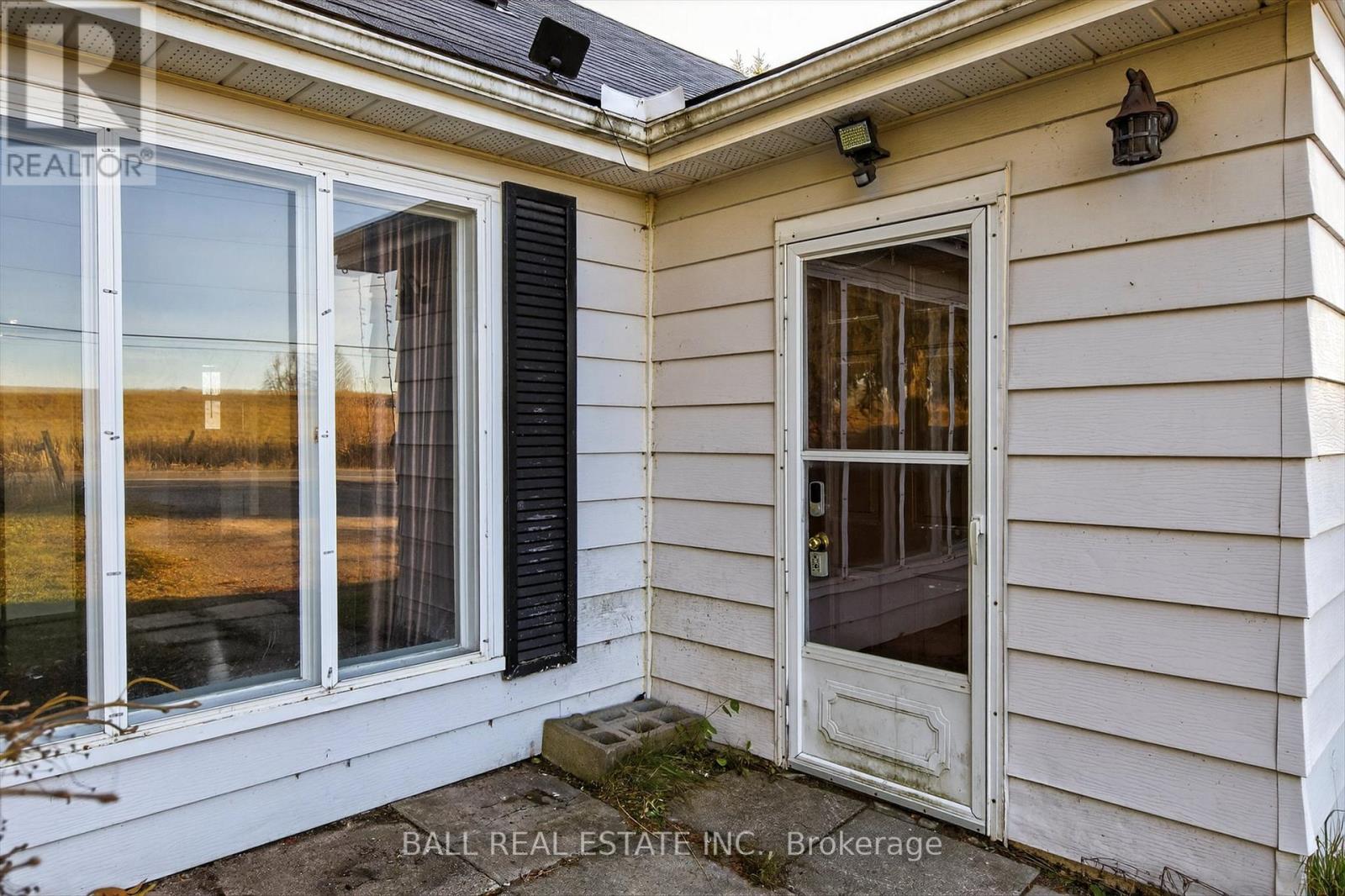 1095 Yankee Line, Selwyn, Ontario K0L 1T0 - Photo 5 - X12565582