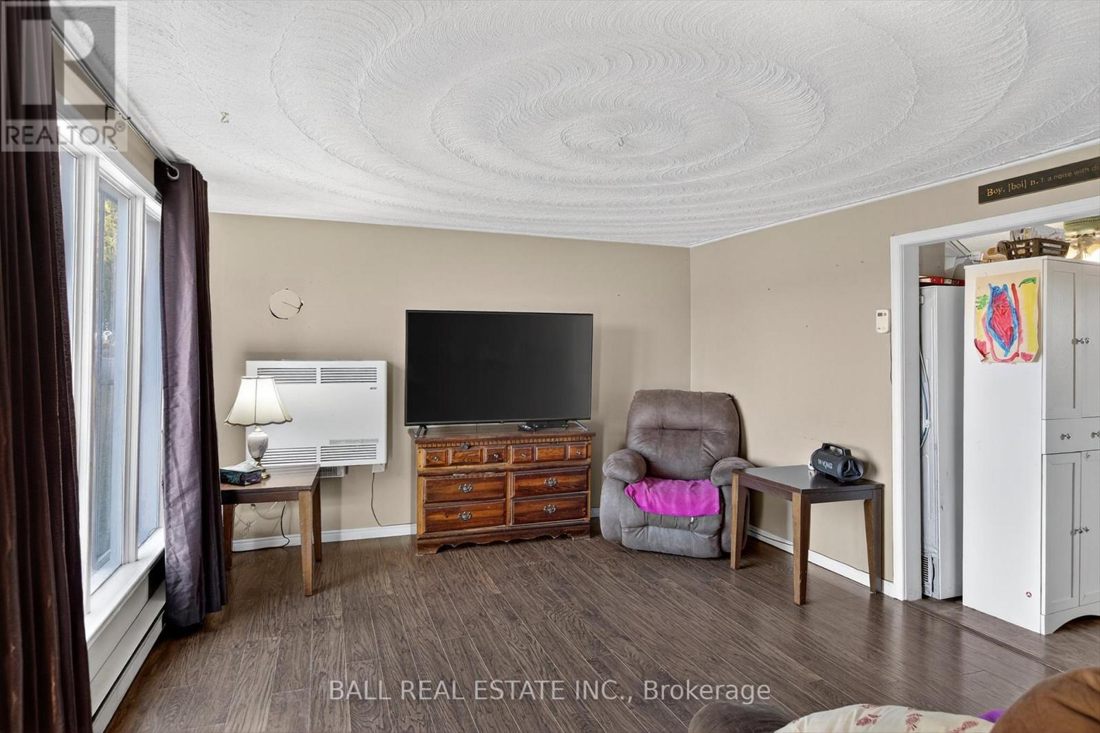 1095 Yankee Line, Selwyn, Ontario K0L 1T0 - Photo 7 - X12565582