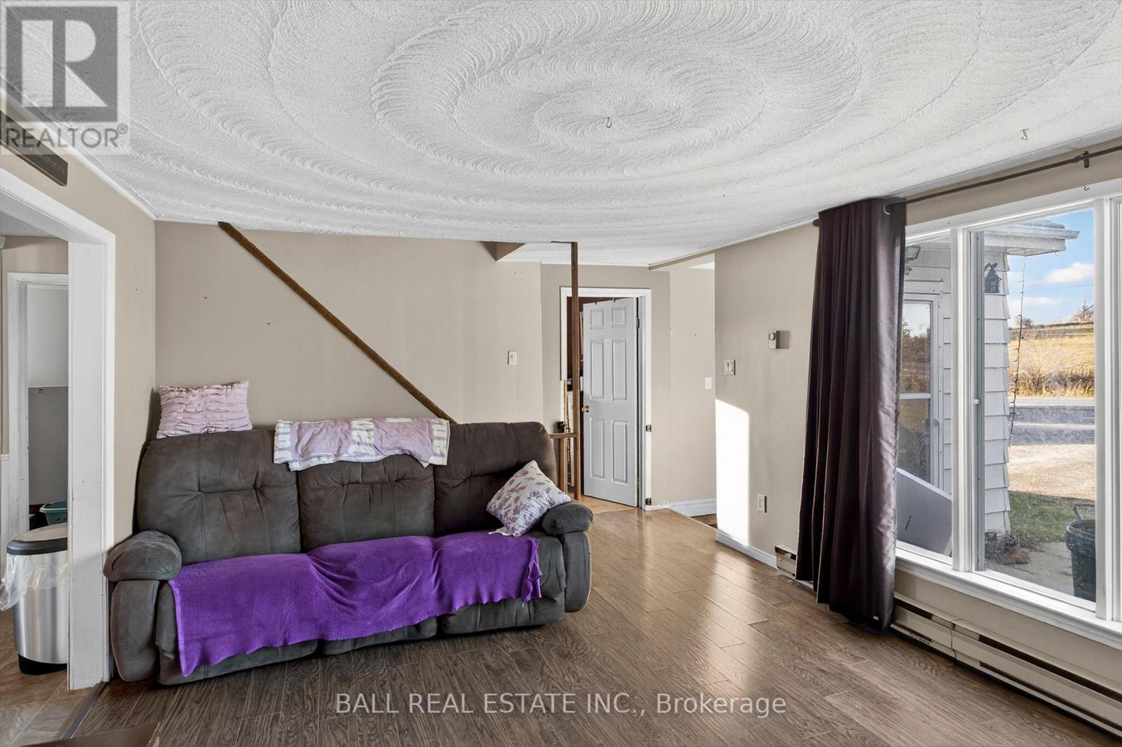 1095 Yankee Line, Selwyn, Ontario K0L 1T0 - Photo 9 - X12565582