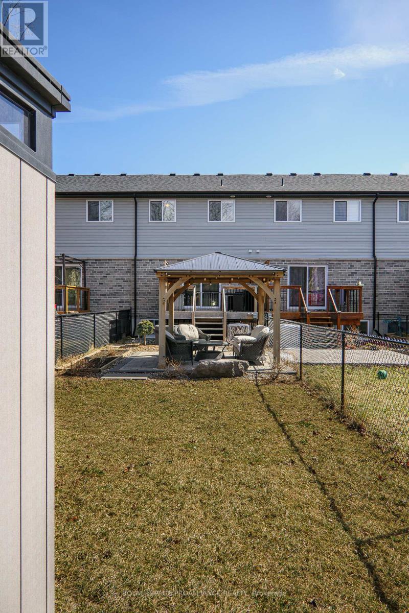 64 College Street, Quinte West, Ontario  K8V 1P9 - Photo 48 - X12565592