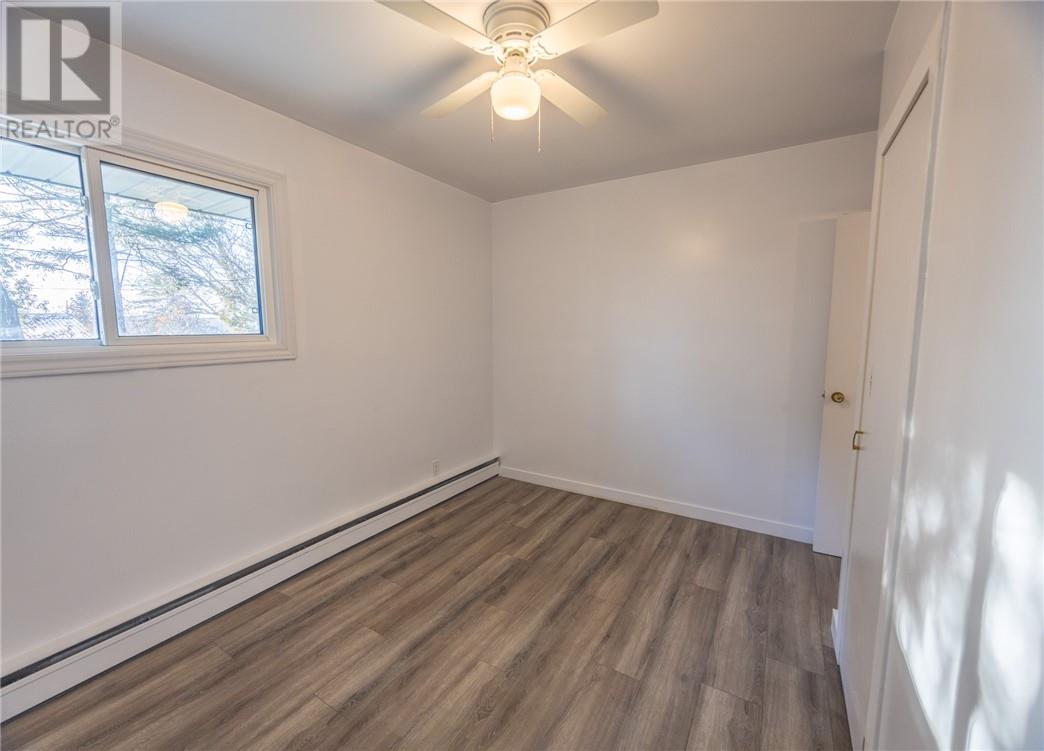 41 Oakwood Avenue, Capreol, Ontario  P0M 1H0 - Photo 18 - 2125704