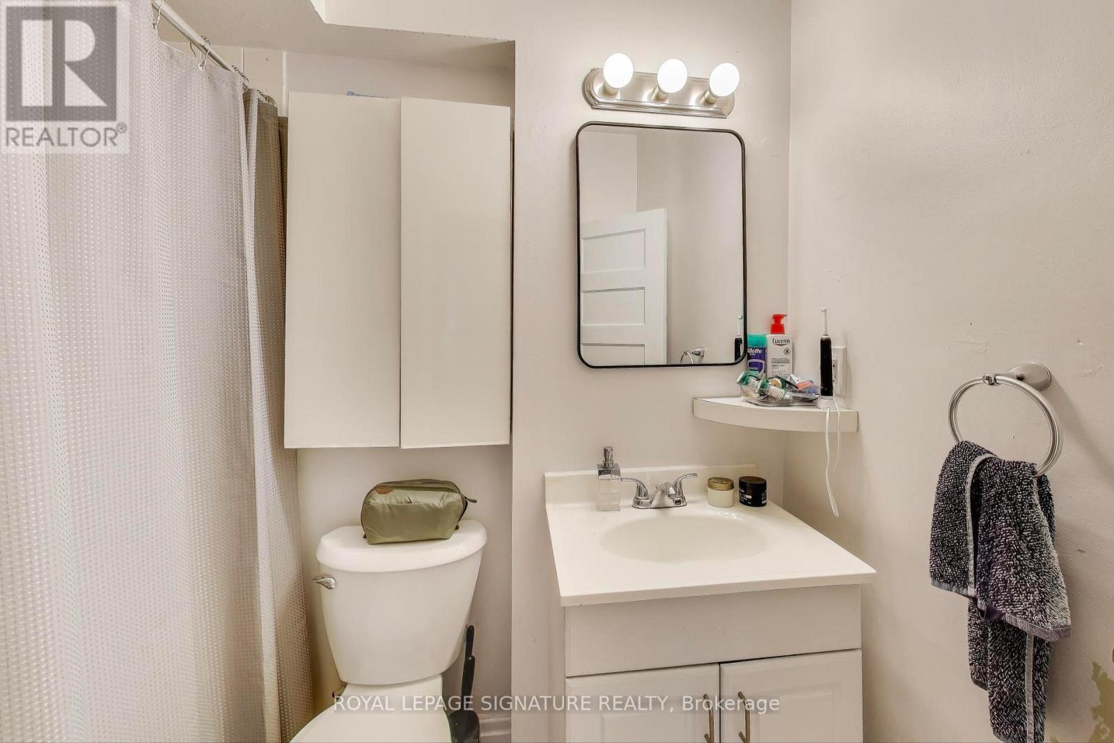 9 Havelock Street, Toronto, Ontario  M6H 3B3 - Photo 18 - C12556772