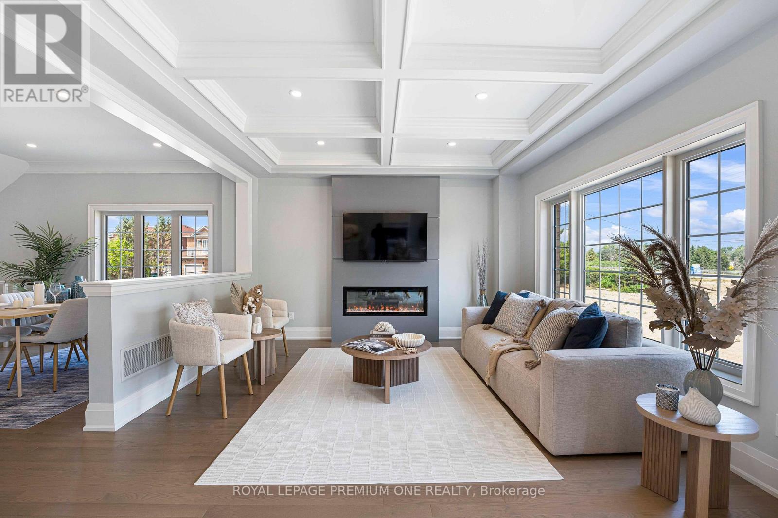 12 Jack Kenny Court, Caledon, Ontario  L7E 2M5 - Photo 4 - W12564904