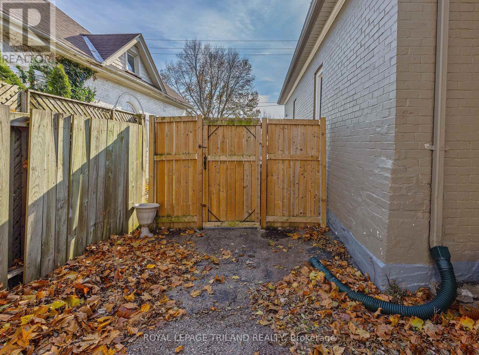 101 Malakoff Street, St. Thomas, Ontario  N5P 1M5 - Photo 32 - X12565616