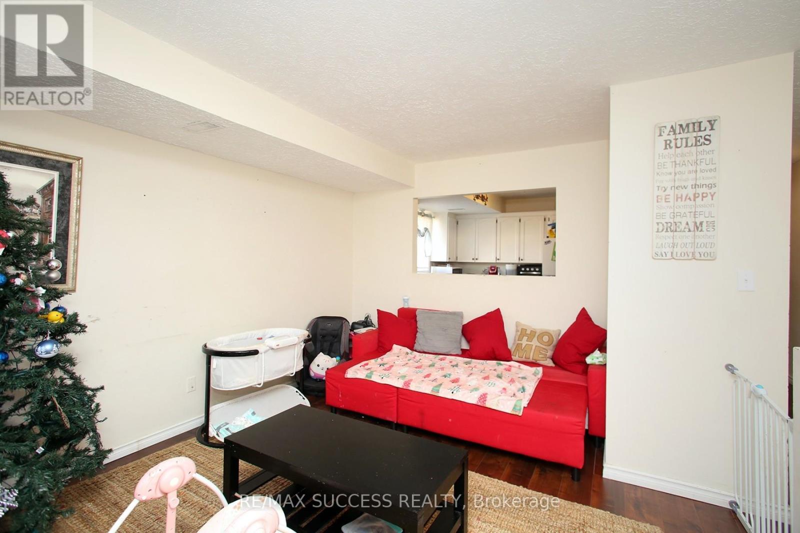 32 & 34 River Street, Thorold, Ontario  L0S 1K0 - Photo 17 - X12565456