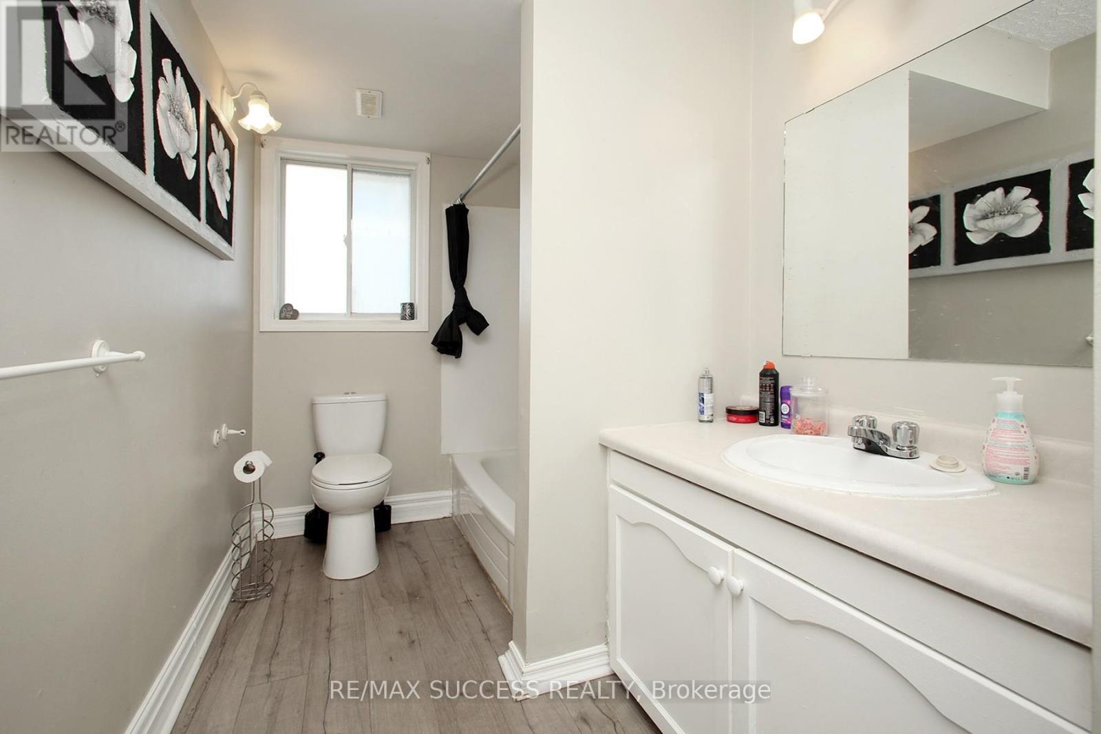 32 & 34 River Street, Thorold, Ontario  L0S 1K0 - Photo 45 - X12565456