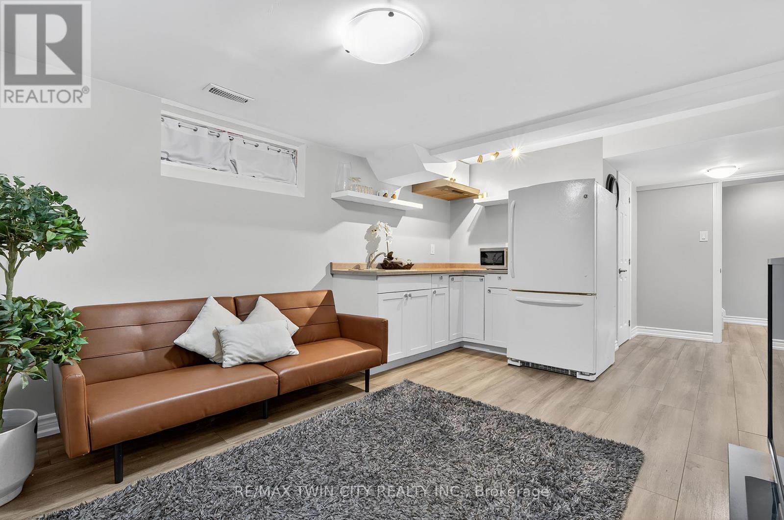 70 Cannes Street, Kitchener, Ontario  N2R 1V2 - Photo 31 - X12565504