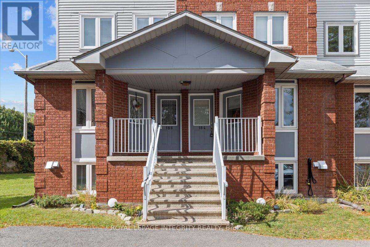 184 Briston Private, Ottawa, Ontario K1G 5R5 - Photo 5 - X12565608