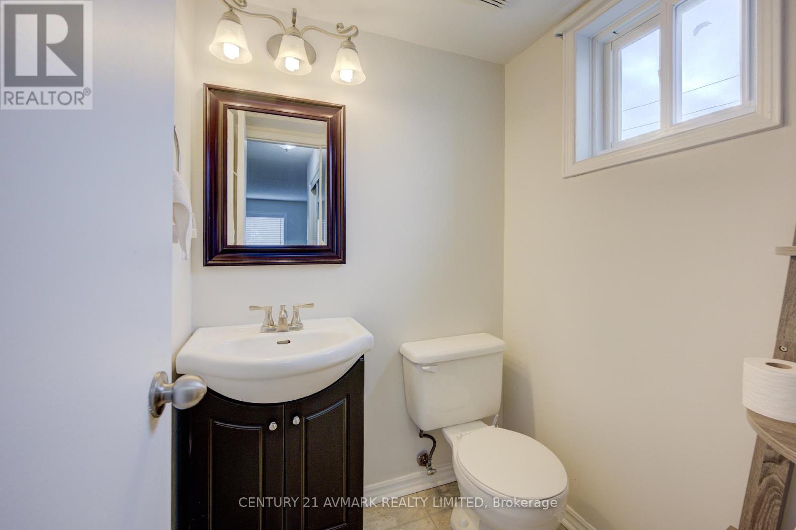 205 - 78 Roehampton Avenue, St. Catharines, Ontario  L2M 7W9 - Photo 7 - X12565600