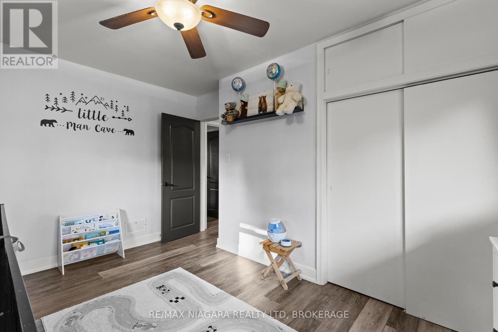 16 Peachtree Park, Pelham, Ontario  L0S 1E0 - Photo 21 - X12565620