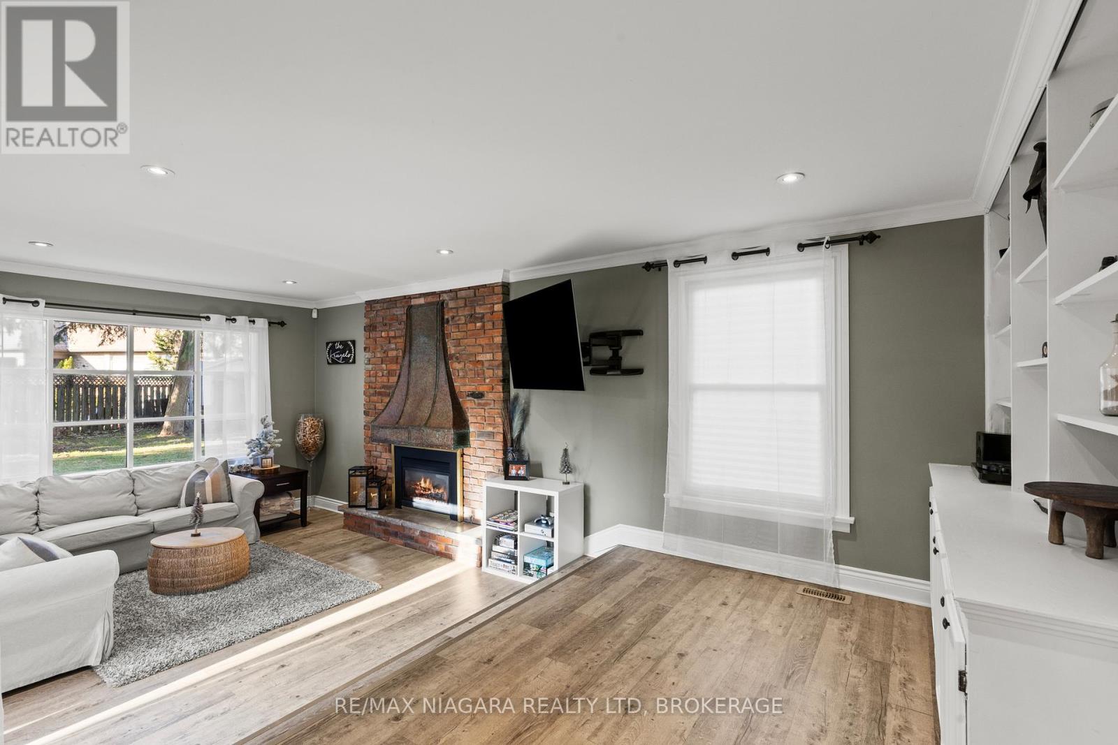 16 Peachtree Park, Pelham, Ontario  L0S 1E0 - Photo 25 - X12565620