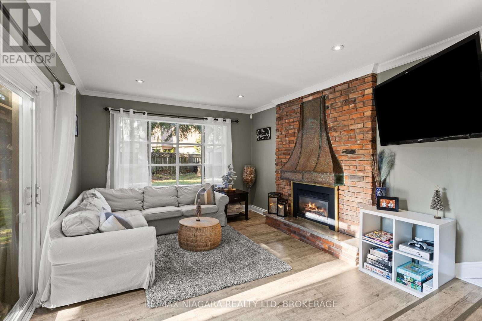 16 Peachtree Park, Pelham, Ontario  L0S 1E0 - Photo 26 - X12565620