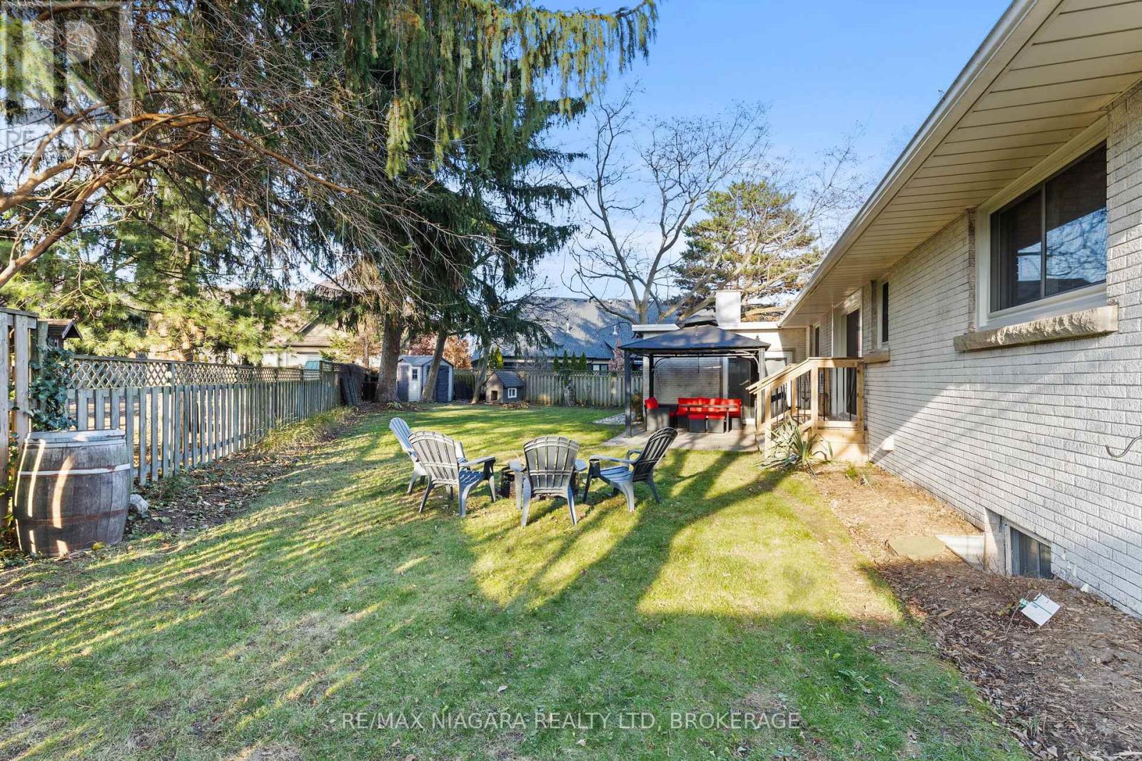 16 Peachtree Park, Pelham, Ontario  L0S 1E0 - Photo 40 - X12565620