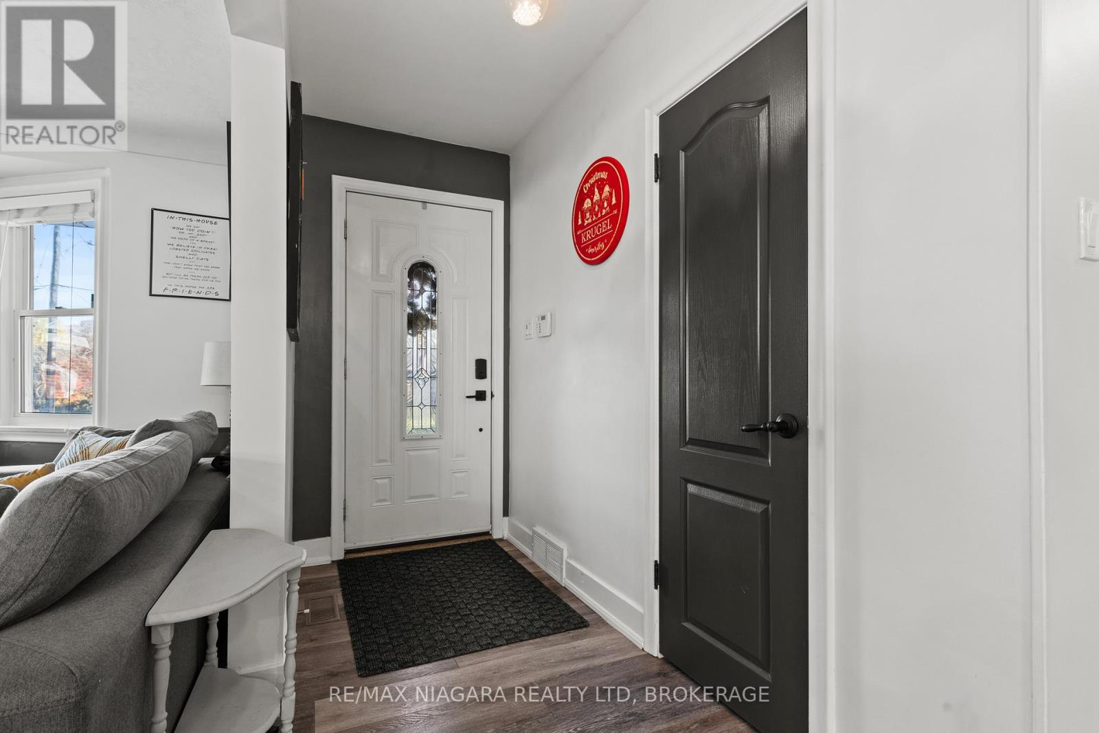 16 Peachtree Park, Pelham, Ontario  L0S 1E0 - Photo 6 - X12565620