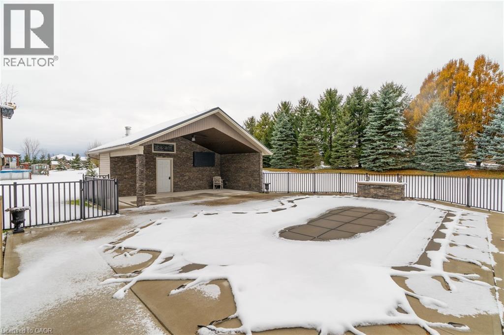 12 Starlight Lane, Dorchester, Ontario  N0L 1G5 - Photo 5 - 40789512