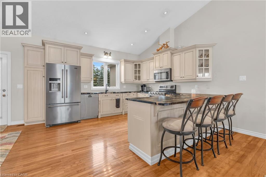 12 Starlight Lane, Dorchester, Ontario  N0L 1G5 - Photo 6 - 40789512