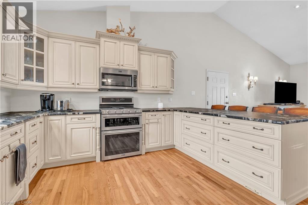 12 Starlight Lane, Dorchester, Ontario  N0L 1G5 - Photo 7 - 40789512