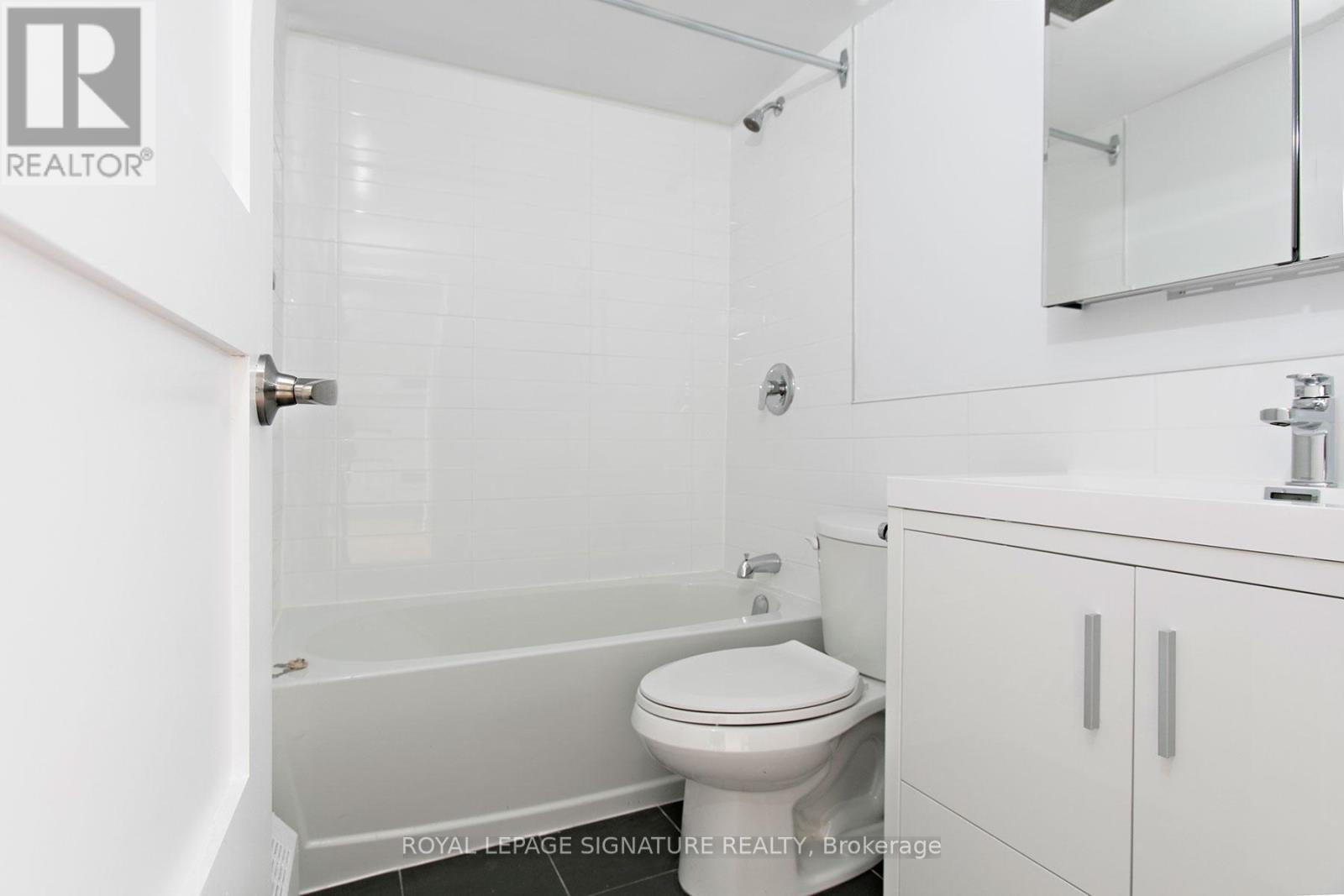404 - 1500 Bathurst Street, Toronto, Ontario  M5P 3L3 - Photo 6 - C12565514