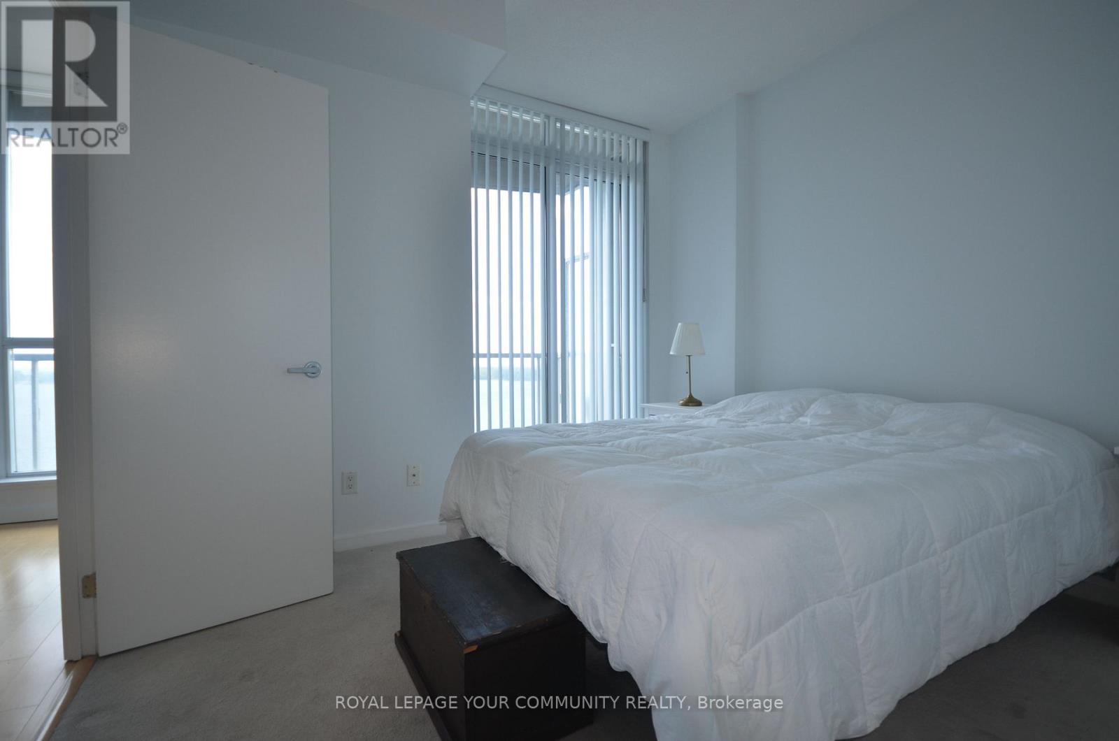 1707 - 218 Queens Quay W, Toronto, Ontario  M5J 2Y6 - Photo 10 - C12565536