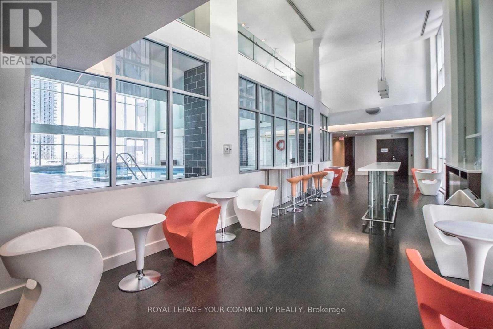 1707 - 218 Queens Quay W, Toronto, Ontario  M5J 2Y6 - Photo 21 - C12565536