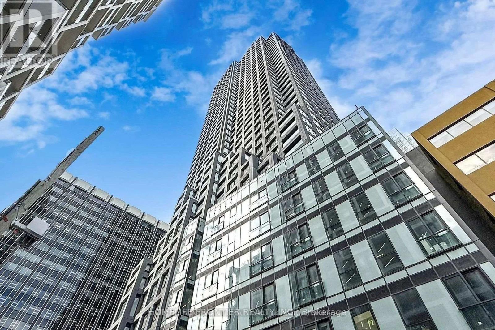 1104 - 20 SOUDAN AVENUE, Toronto, Ontario