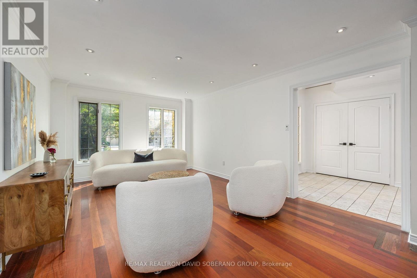 10 Tillingham Keep, Toronto, Ontario  M3H 6A2 - Photo 4 - C12565630