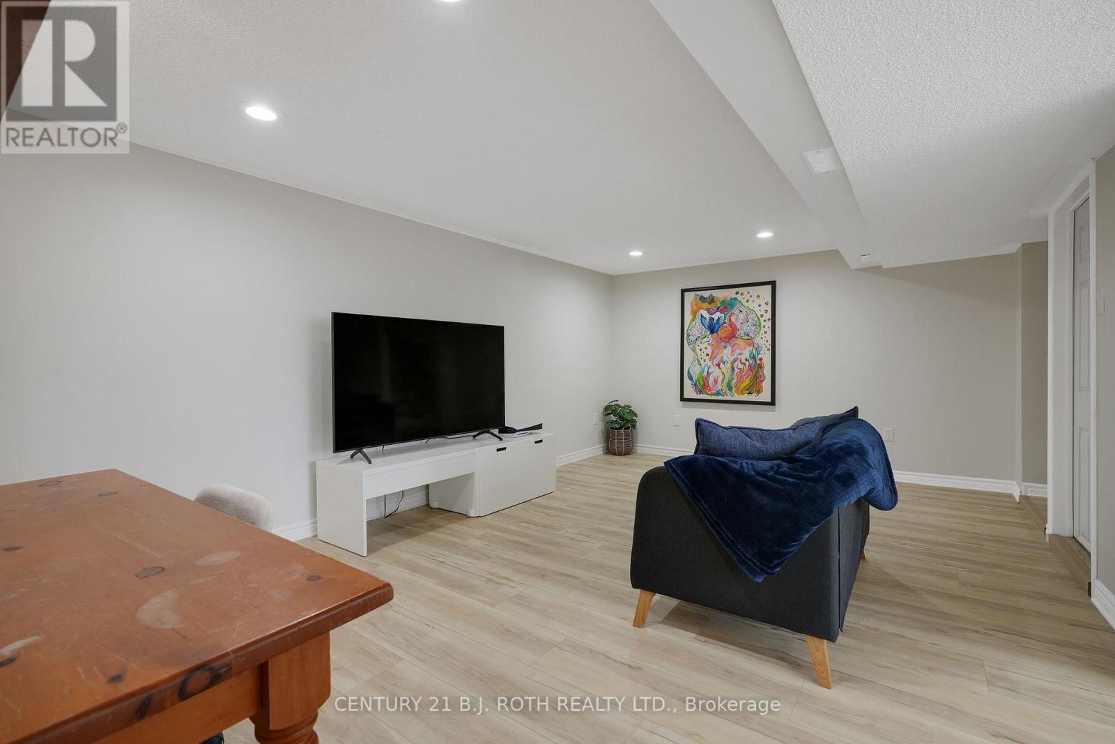 88 Finlay Mill Road, Springwater, Ontario  L9X 0L6 - Photo 32 - S12455601