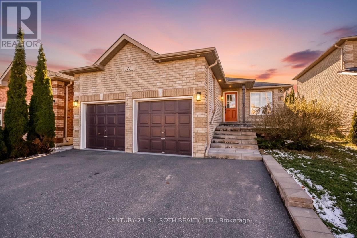 27 CLAIRE DRIVE, Barrie, Ontario