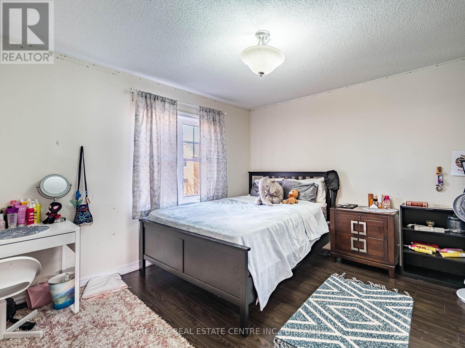 527 Vaughan Court, Milton, Ontario  L9T 8A7 - Photo 40 - W12559316