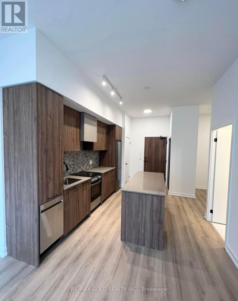 102 - 10 Lagerfeld Drive, Brampton, Ontario  L7A 5L3 - Photo 4 - W12565124