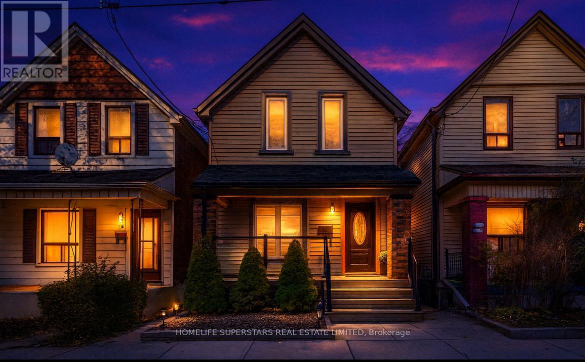 73 CLINTON STREET, Hamilton, Ontario