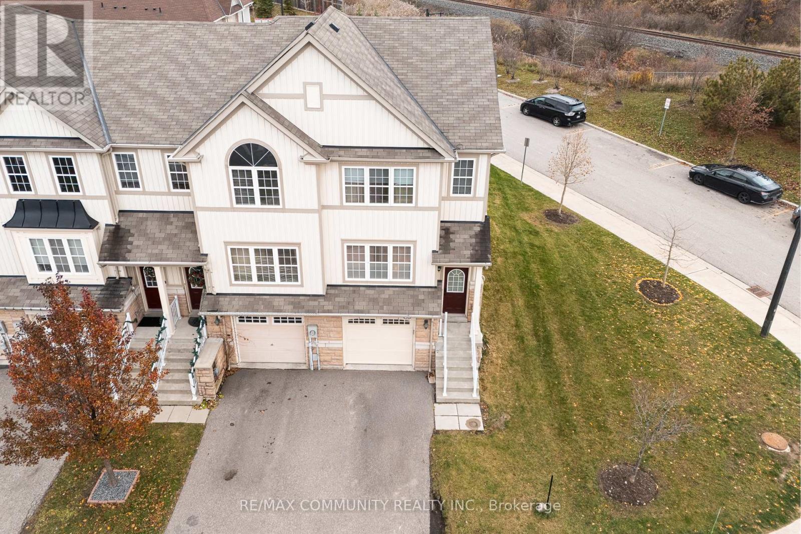 56 Farmstead Drive, Clarington, Ontario  L1C 0K9 - Photo 25 - E12565584