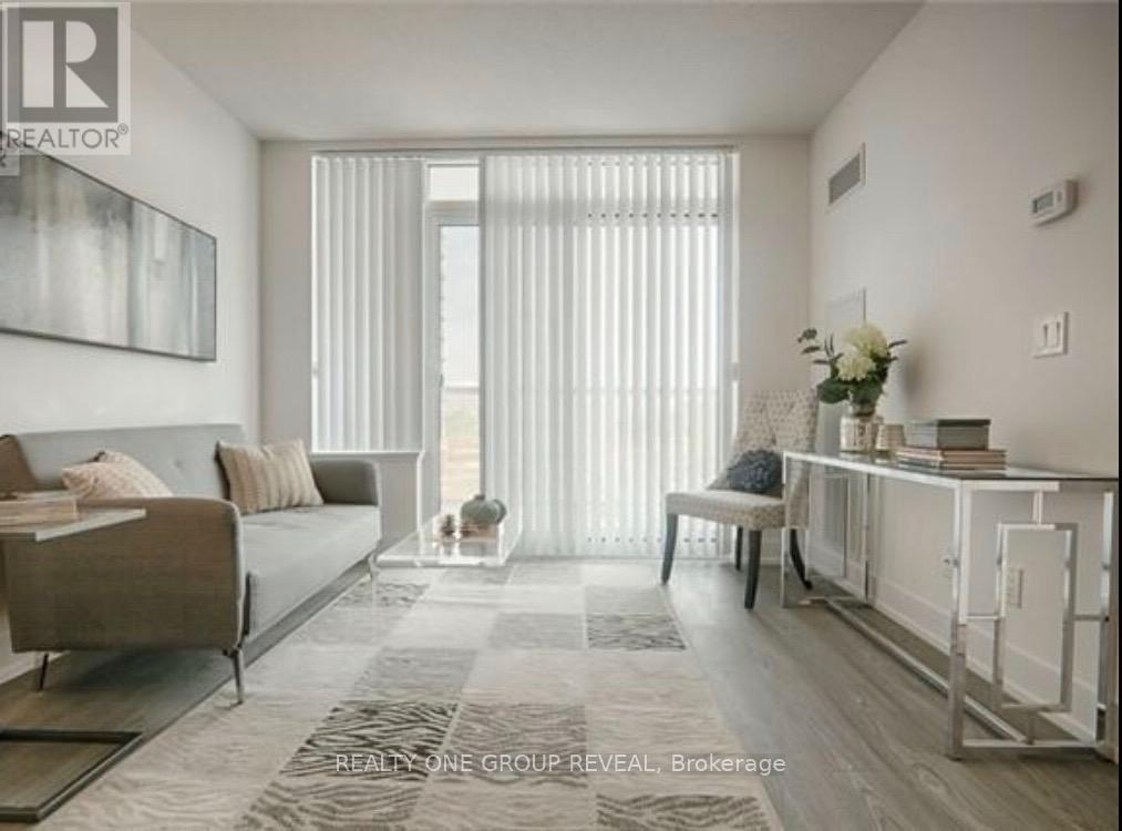 302 - 1215 BAYLY STREET, Pickering, Ontario