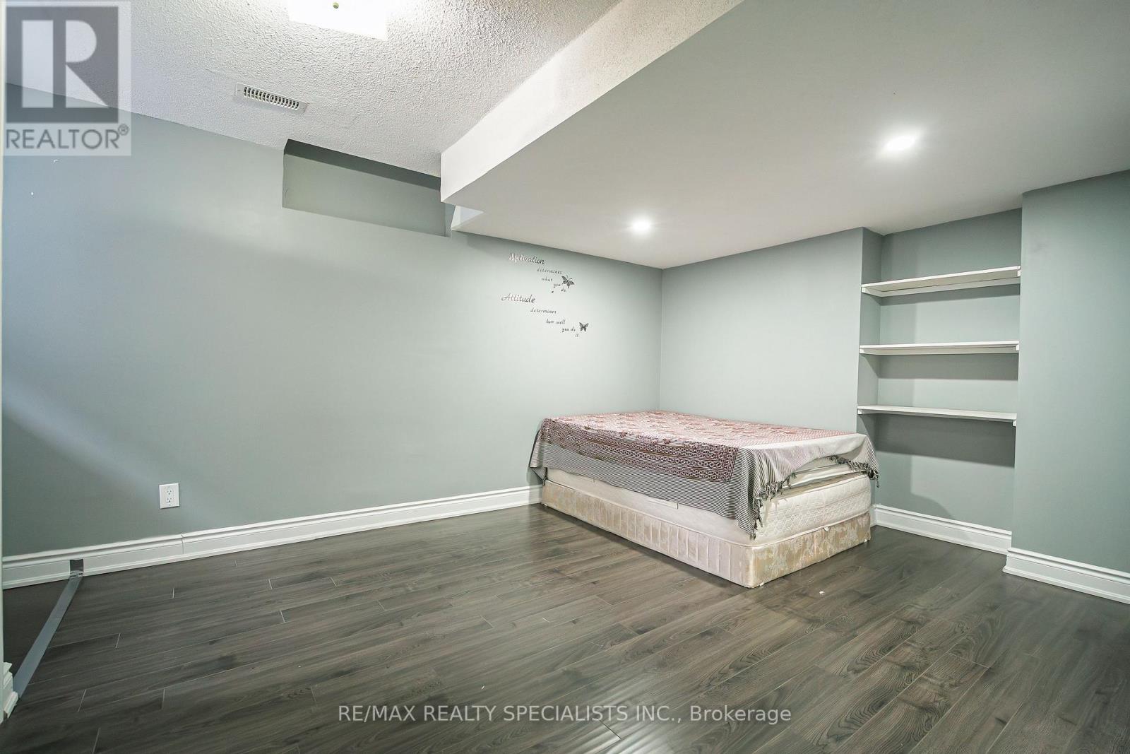 2 Maltby Court, Brampton, Ontario  L6P 1A5 - Photo 44 - W12536950