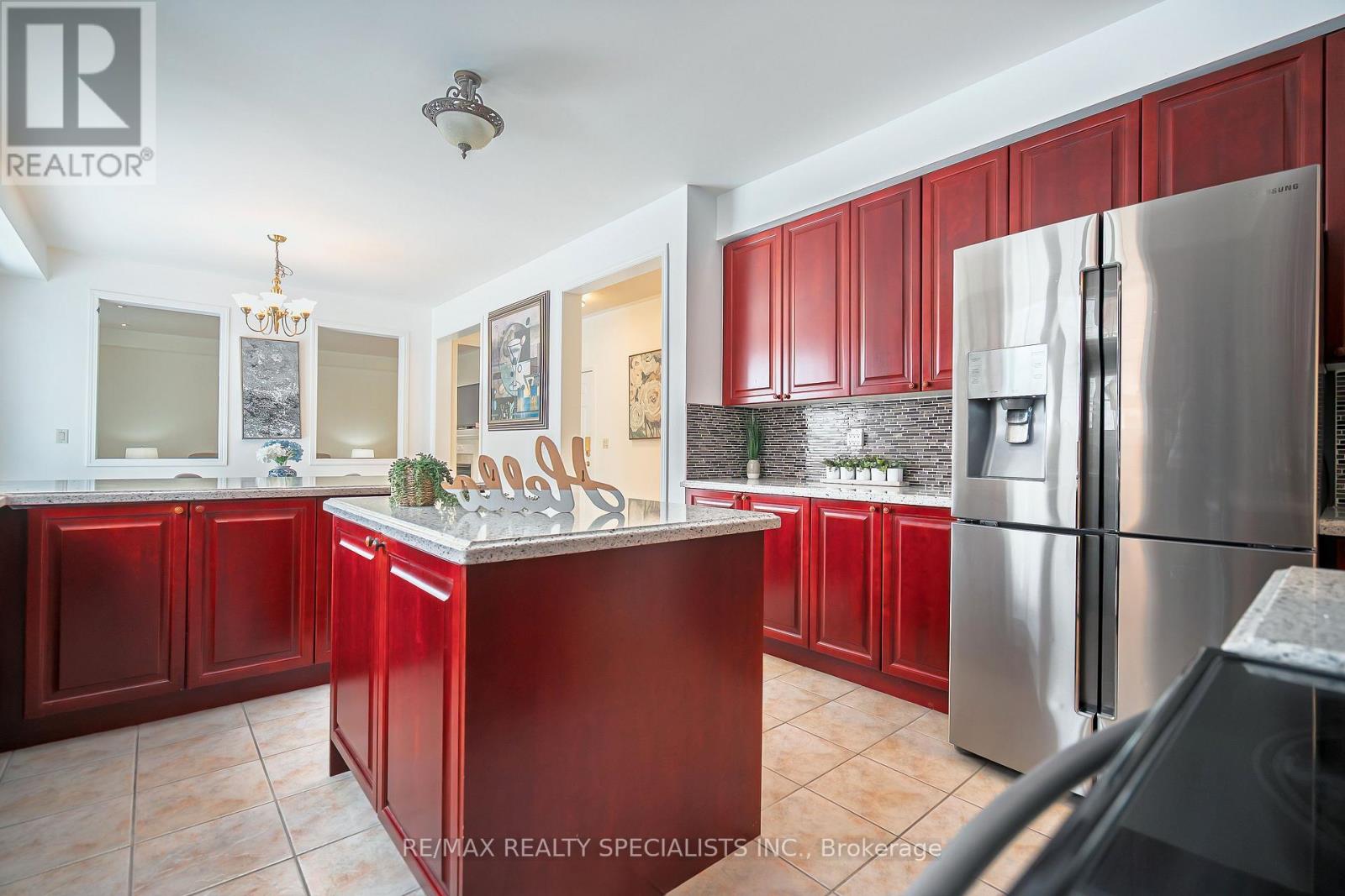 2 Maltby Court, Brampton, Ontario  L6P 1A5 - Photo 15 - W12536950