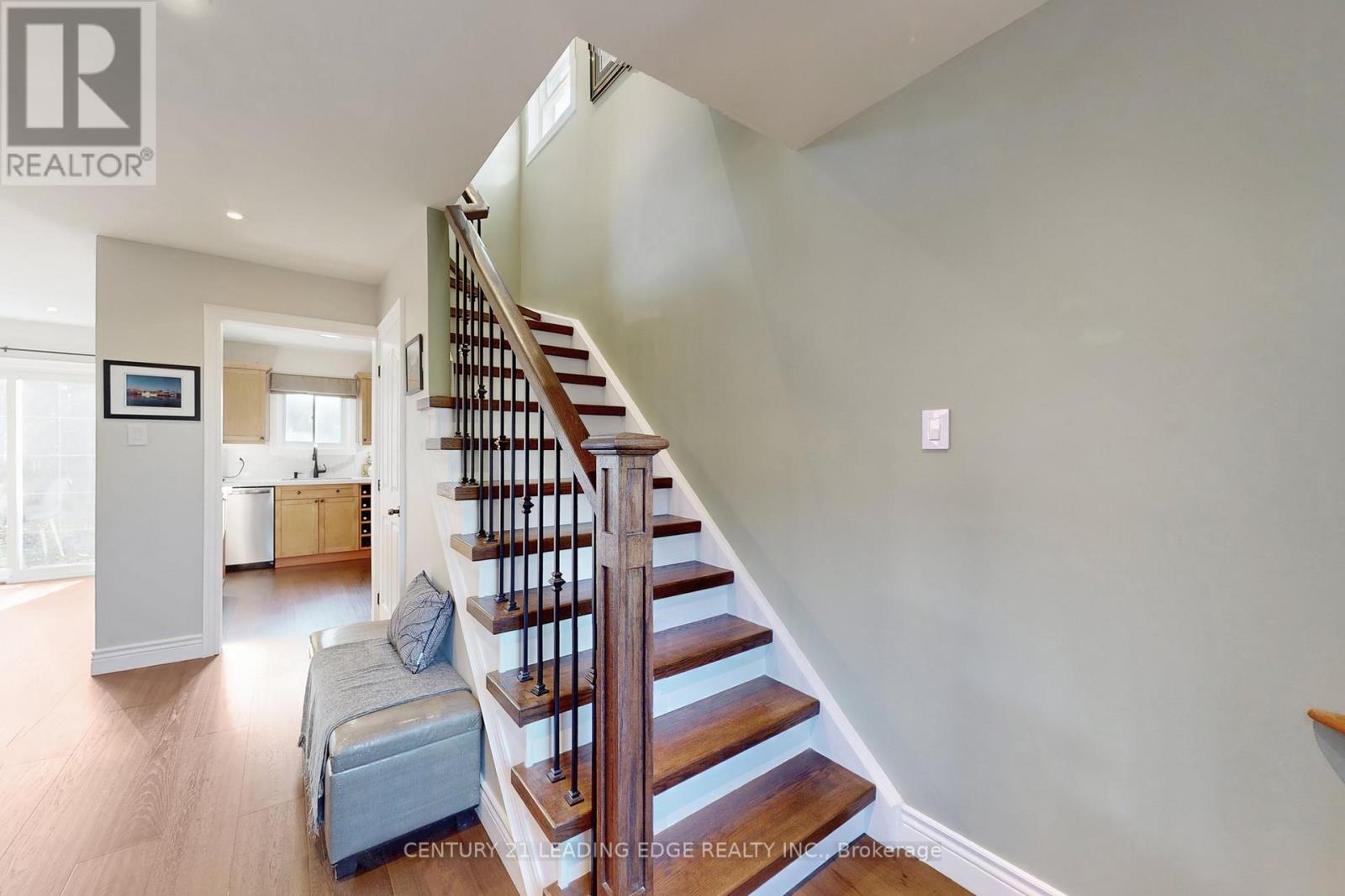 49 Madsen Crescent, Markham, Ontario  L3R 4P2 - Photo 11 - N12565556