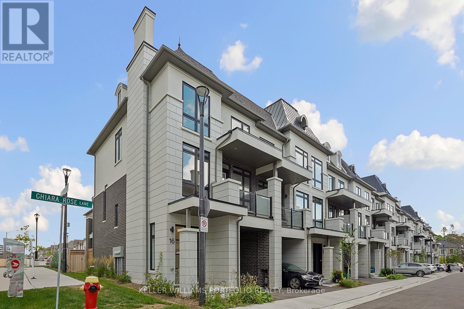 16 Chiara Rose Lane, Richmond Hill, Ontario  L4E 1L4 - Photo 2 - N12565574