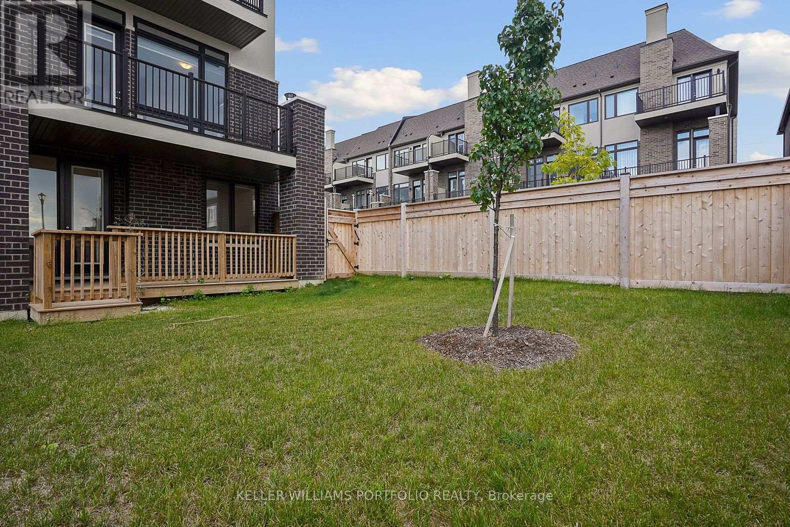 16 Chiara Rose Lane, Richmond Hill, Ontario  L4E 1L4 - Photo 48 - N12565574